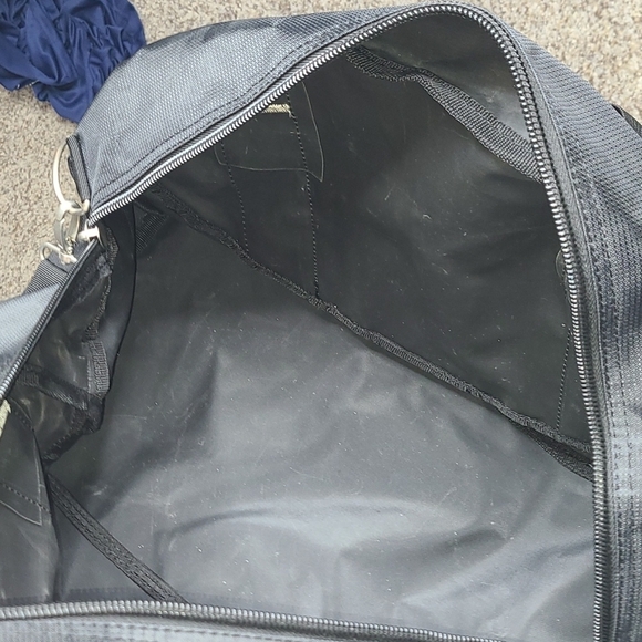 OGIO WSGA Small Duffle Bag - Picture 6 of 7